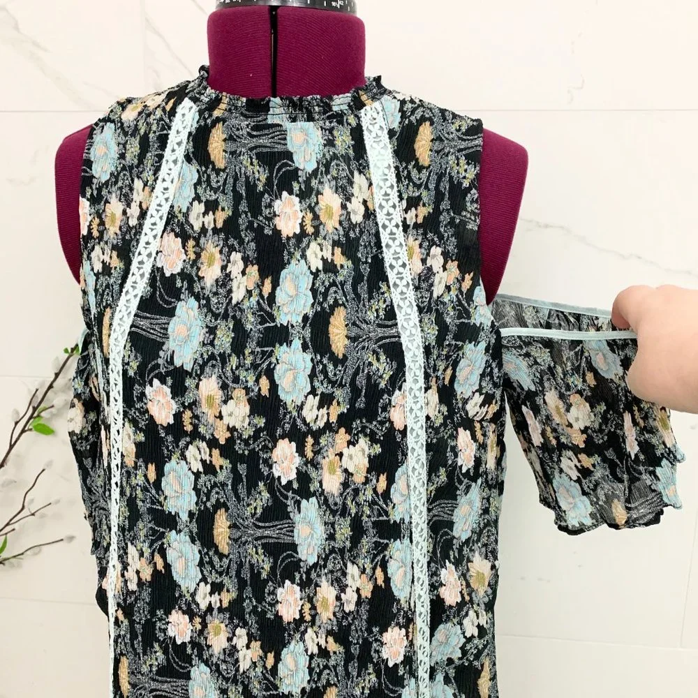 NWT Foxiedox Adora Boho Dress Cold Shoulder S NWT